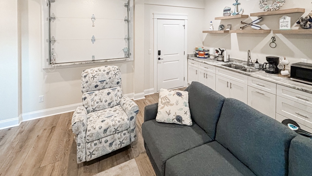 Photo of Livingroom in Tranquil Harbour