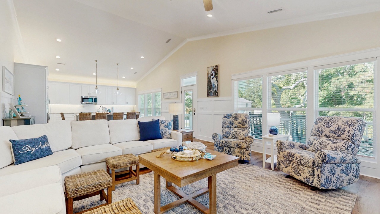 Photo of Livingroom in Tranquil Harbour
