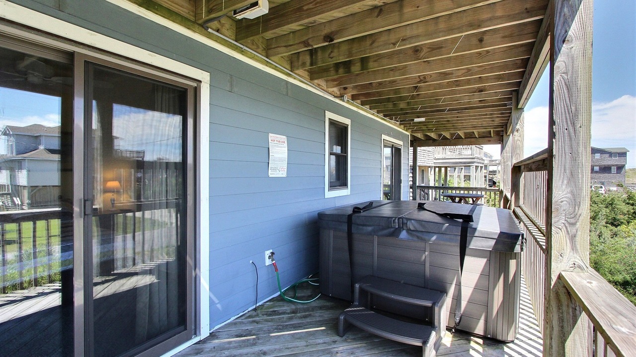 Photo of Patio Balcony in Waves