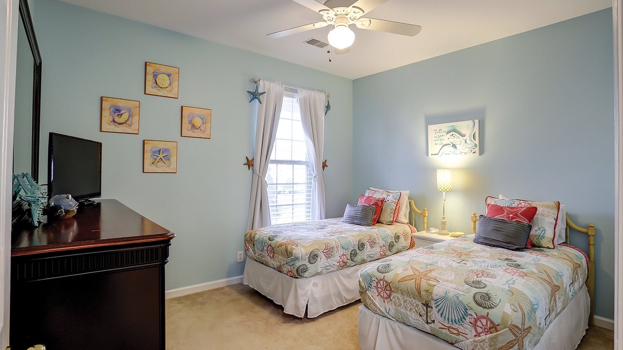 Photo of Bedroom in Sunset Beach