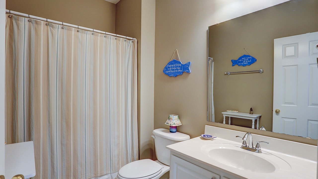 Photo of Bathroom in Sunset Beach