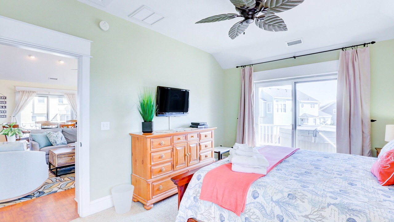 Photo of Bedroom in Avon