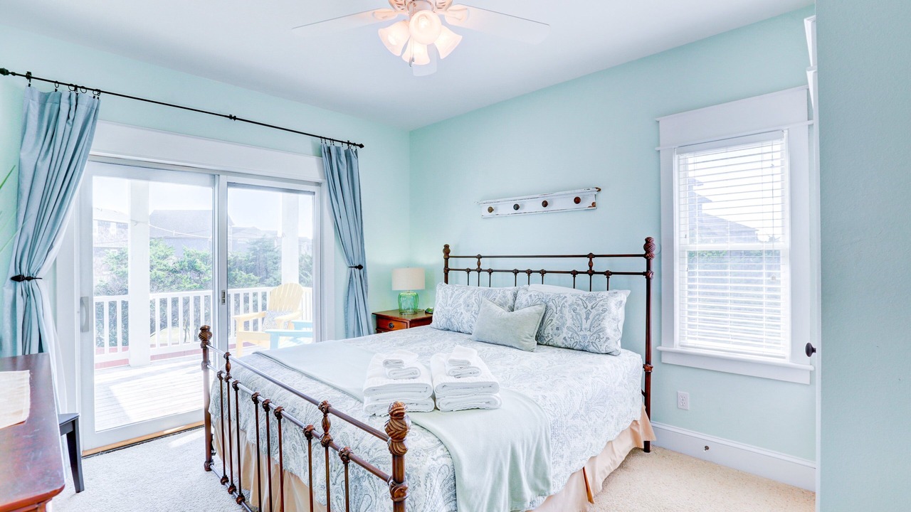 Photo of Bedroom in Avon