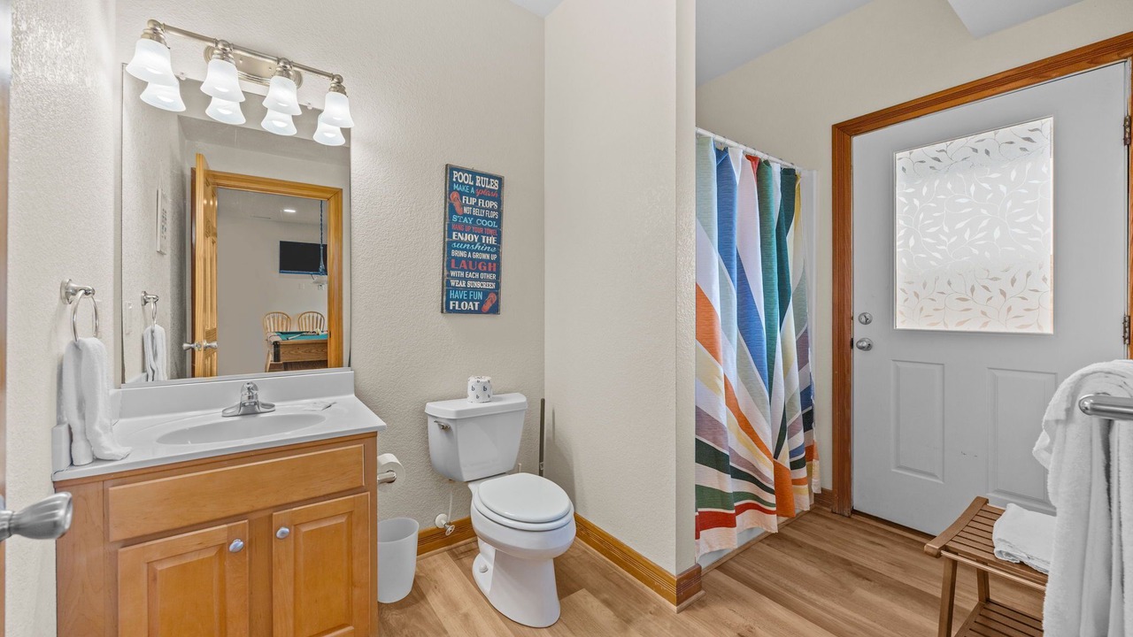 Photo of Bathroom in Waves