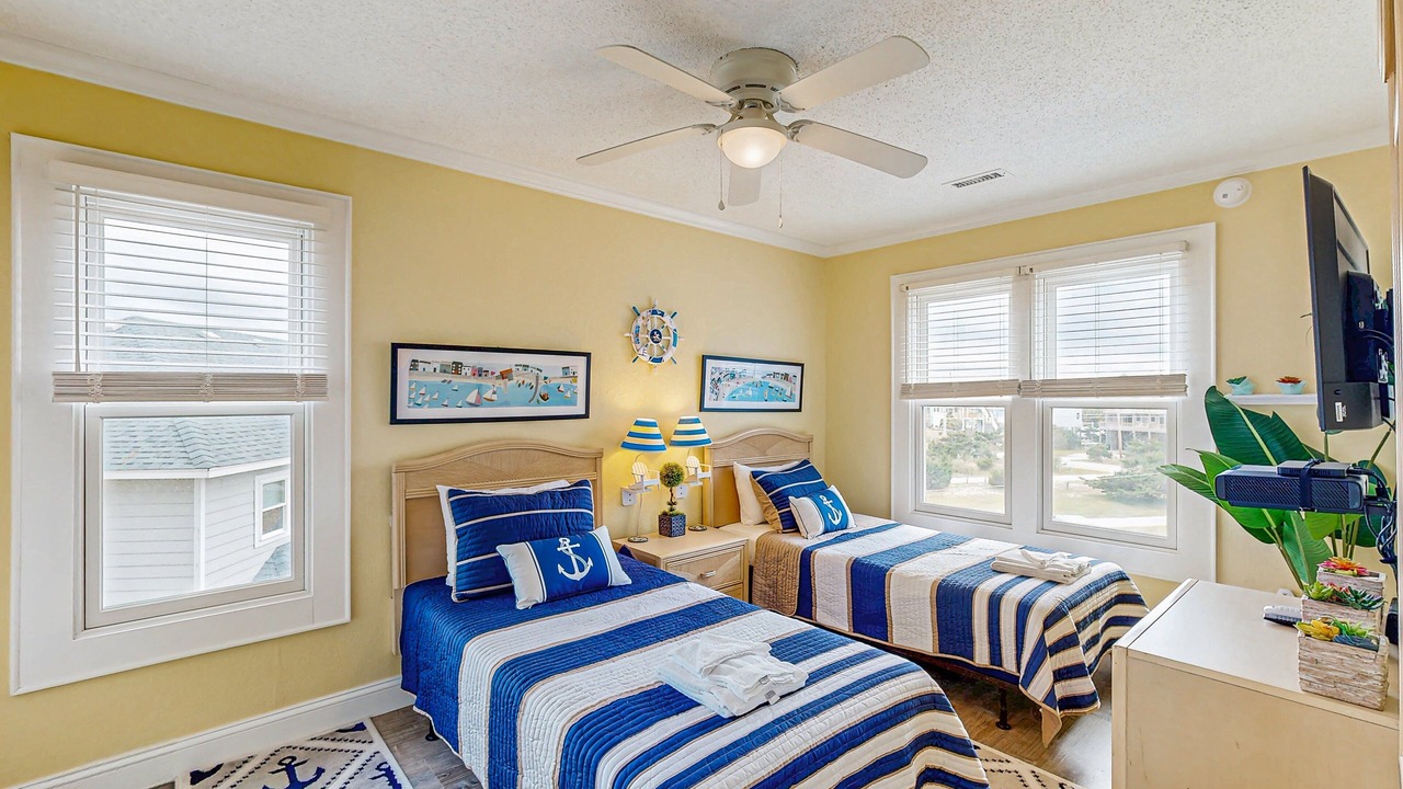 Photo of Bedroom in Avon