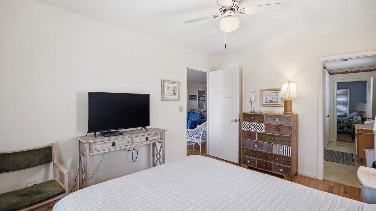 Photo of Bedroom in Holden Beach