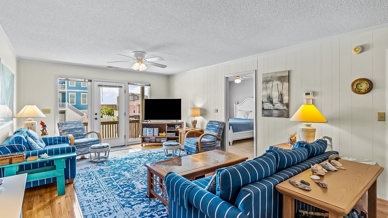 Photo of Livingroom in Holden Beach