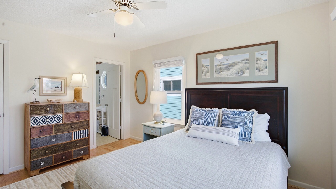 Photo of Bedroom in Holden Beach