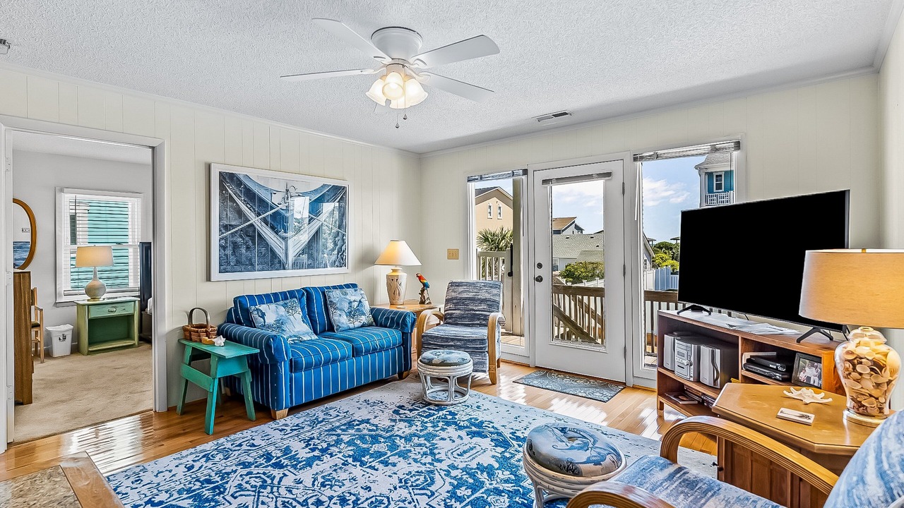 Photo of Livingroom in Holden Beach