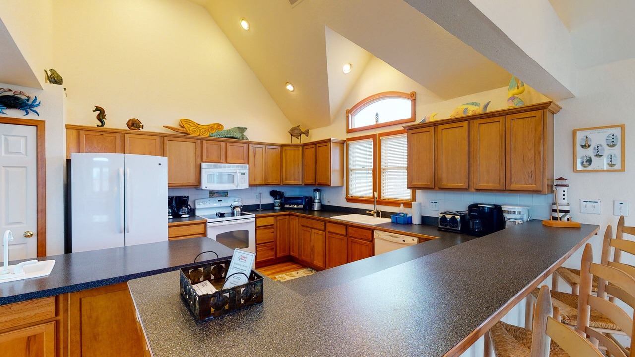 Photo of Kitchen in Waves