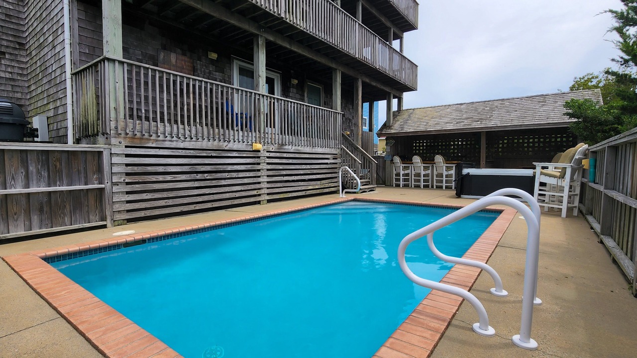 Photo of Outdoor in Waves