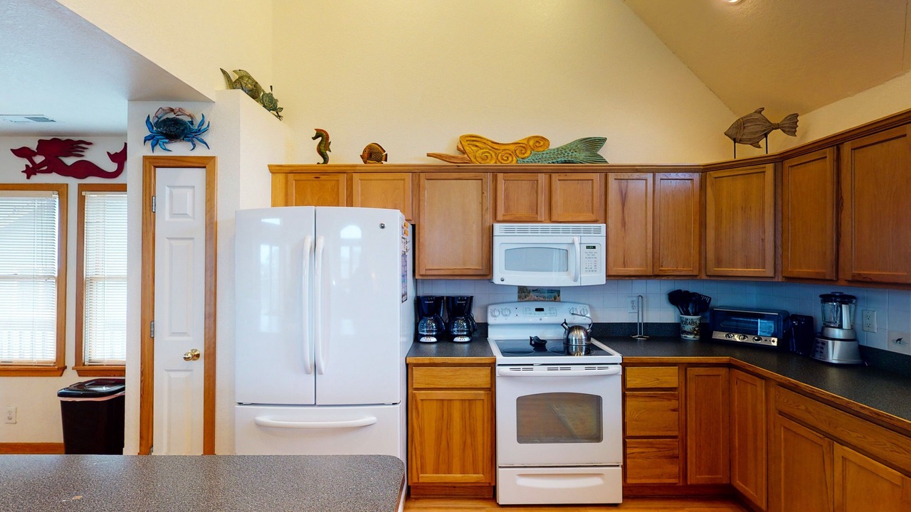 Photo of Kitchen in Waves