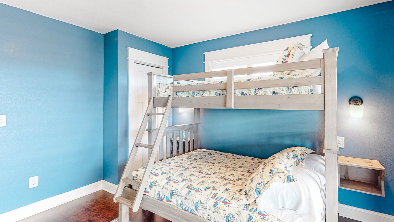 Photo of Bedroom in Ocean Isle Estates