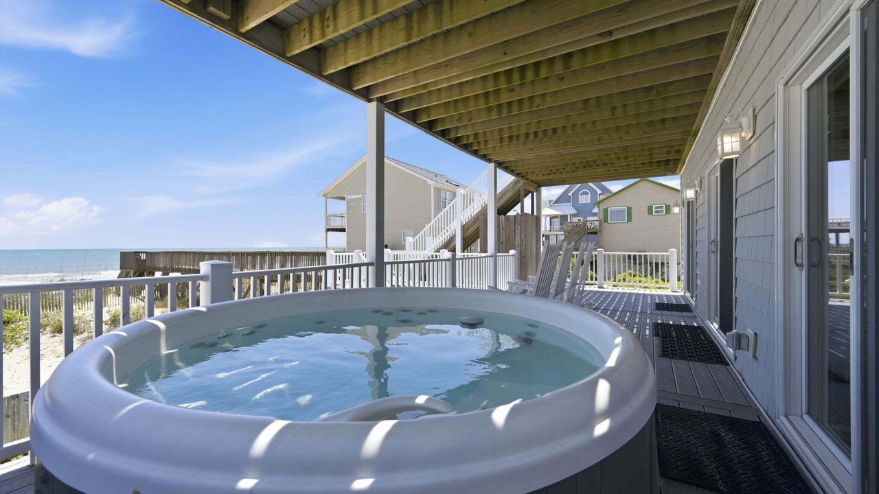 Photo of Patio Balcony in North Topsail Beach