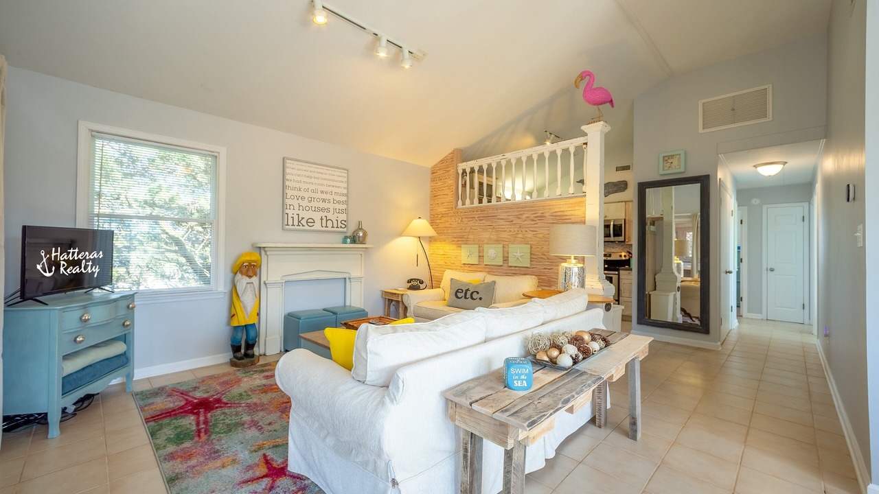 Photo of Livingroom in Ocean Isle Estates