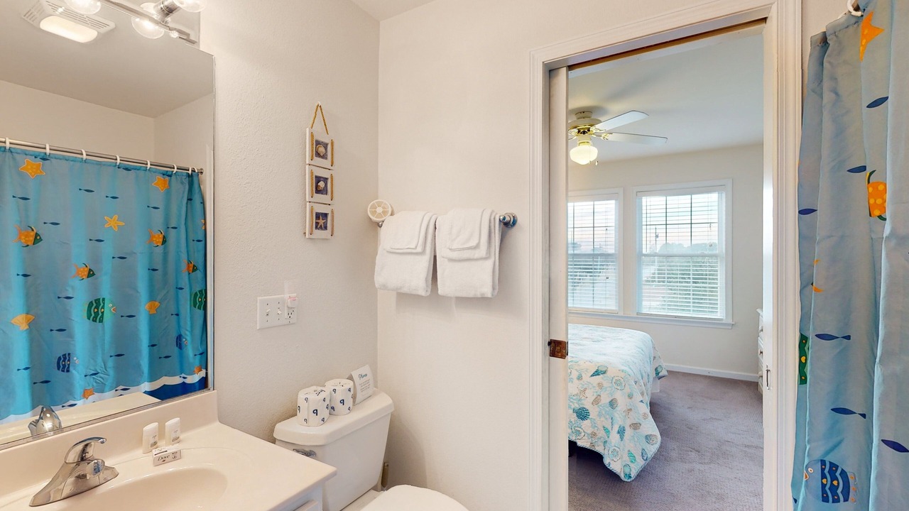 Photo of Bathroom in Waves