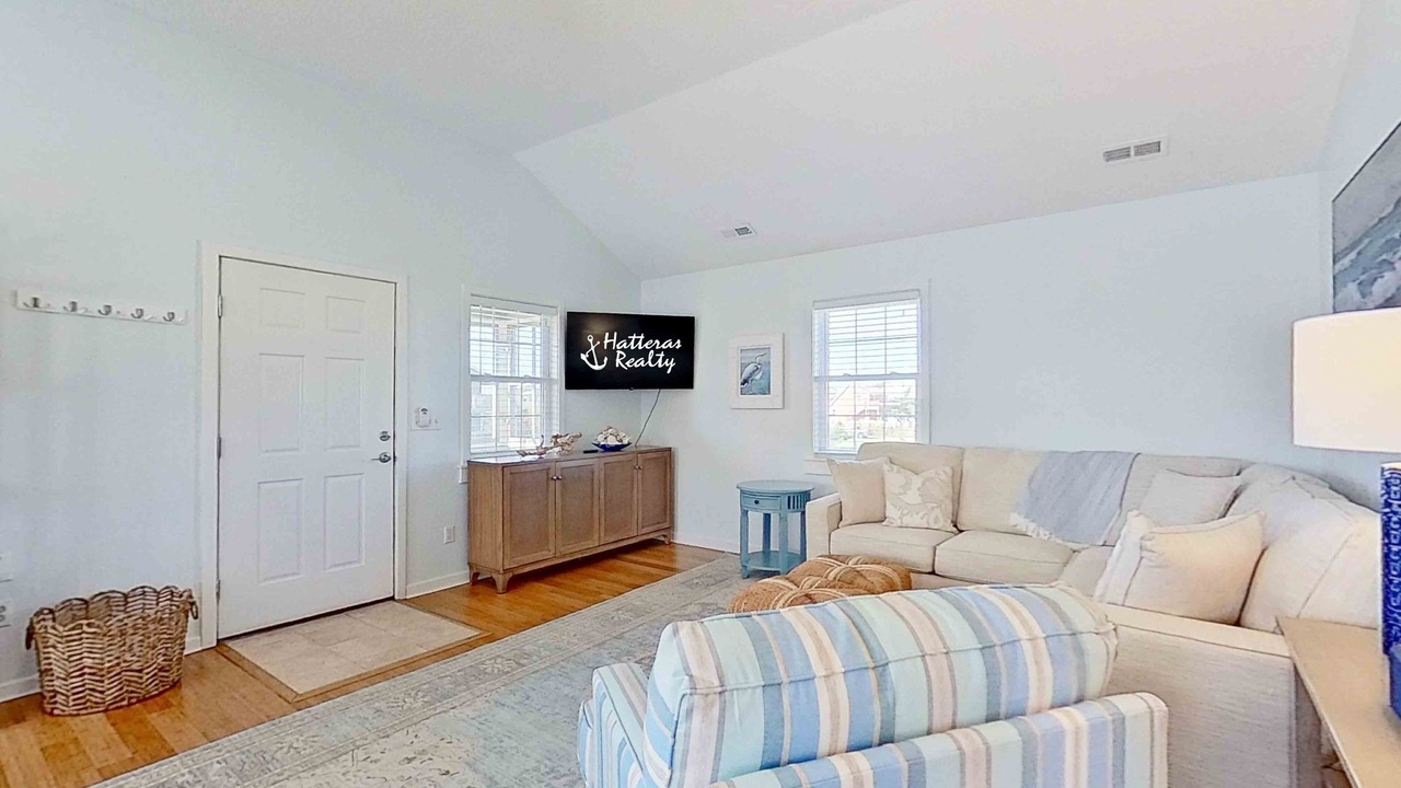 Photo of Livingroom in Ocean Isle Estates