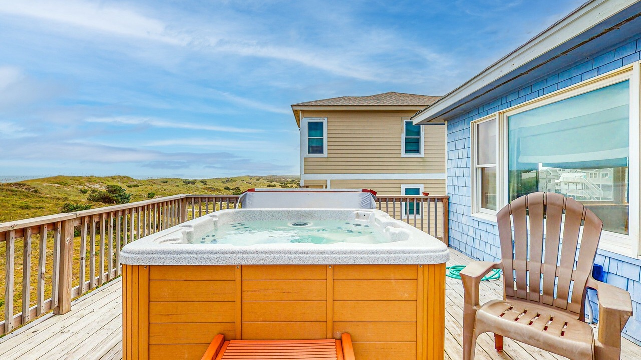 Photo of Patio Balcony in Waves