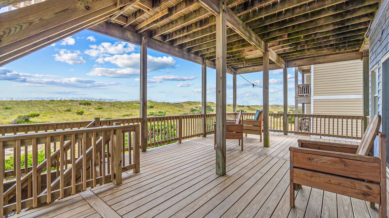 Photo of Patio Balcony in Waves