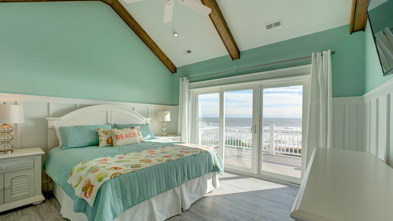 Photo of Bedroom in Avon