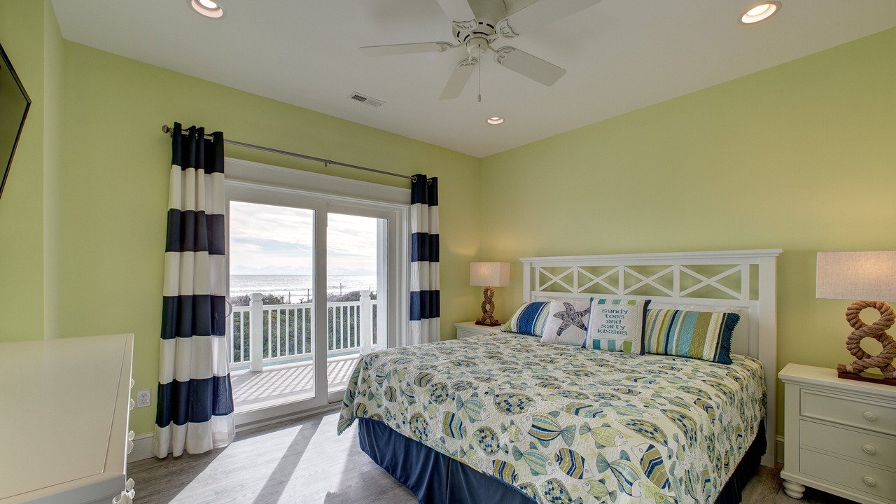 Photo of Bedroom in Avon
