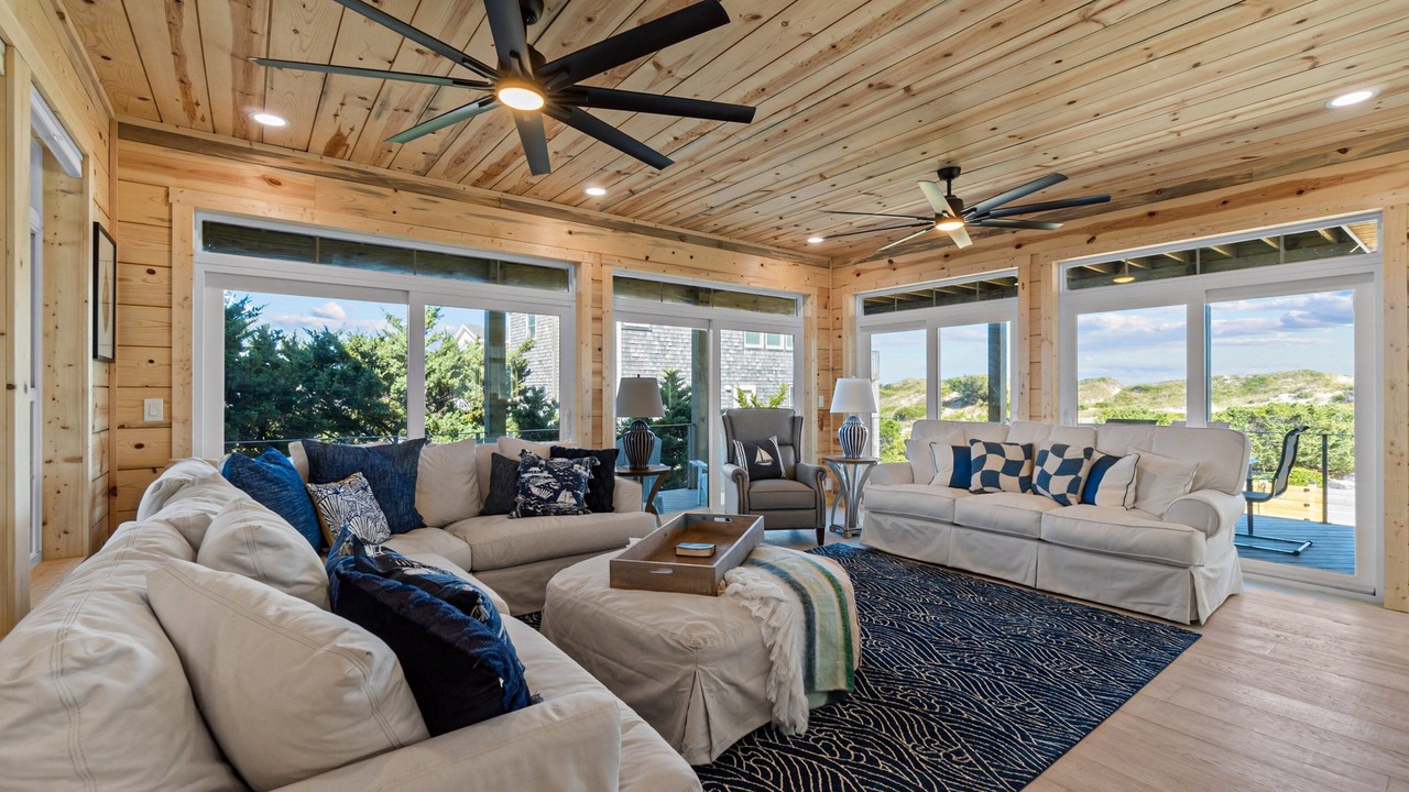 Photo of Livingroom in Ocean Isle Estates