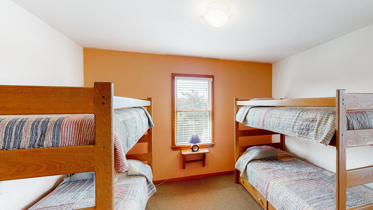 Photo of Bedroom in Avon