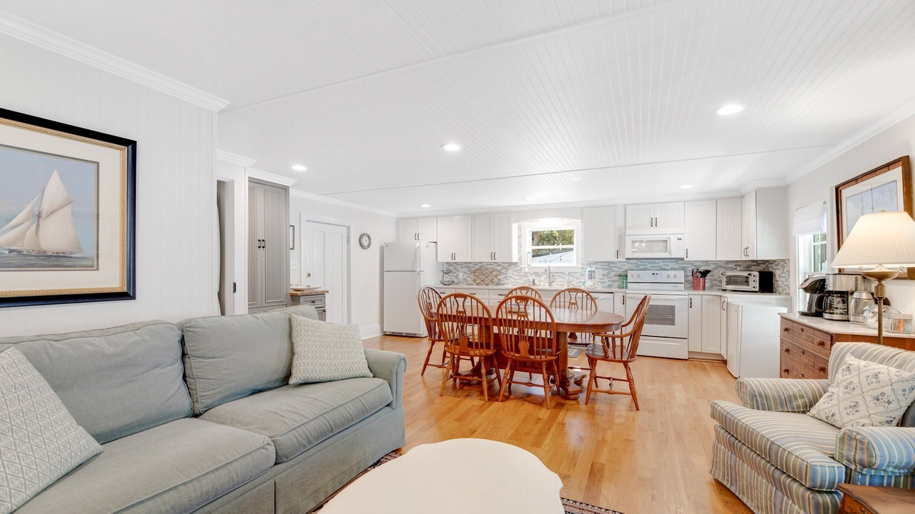 Photo of Livingroom in Morehead City