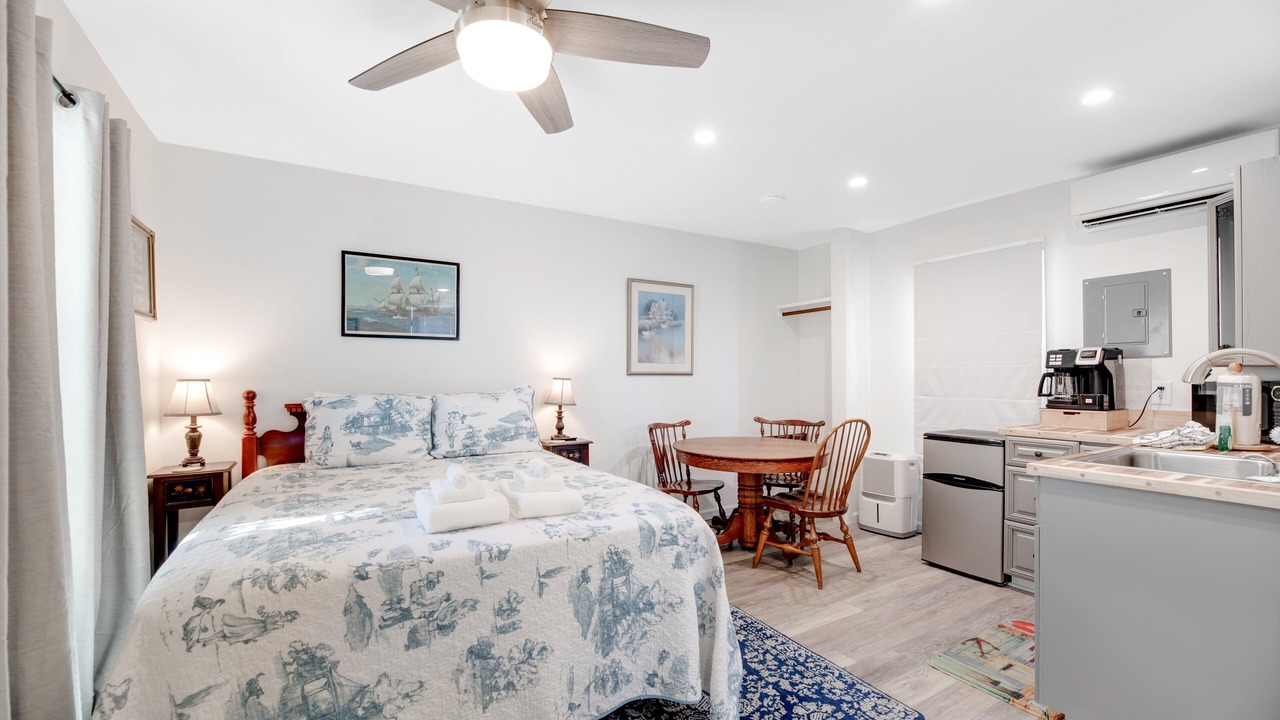 Photo of Bedroom in Morehead City