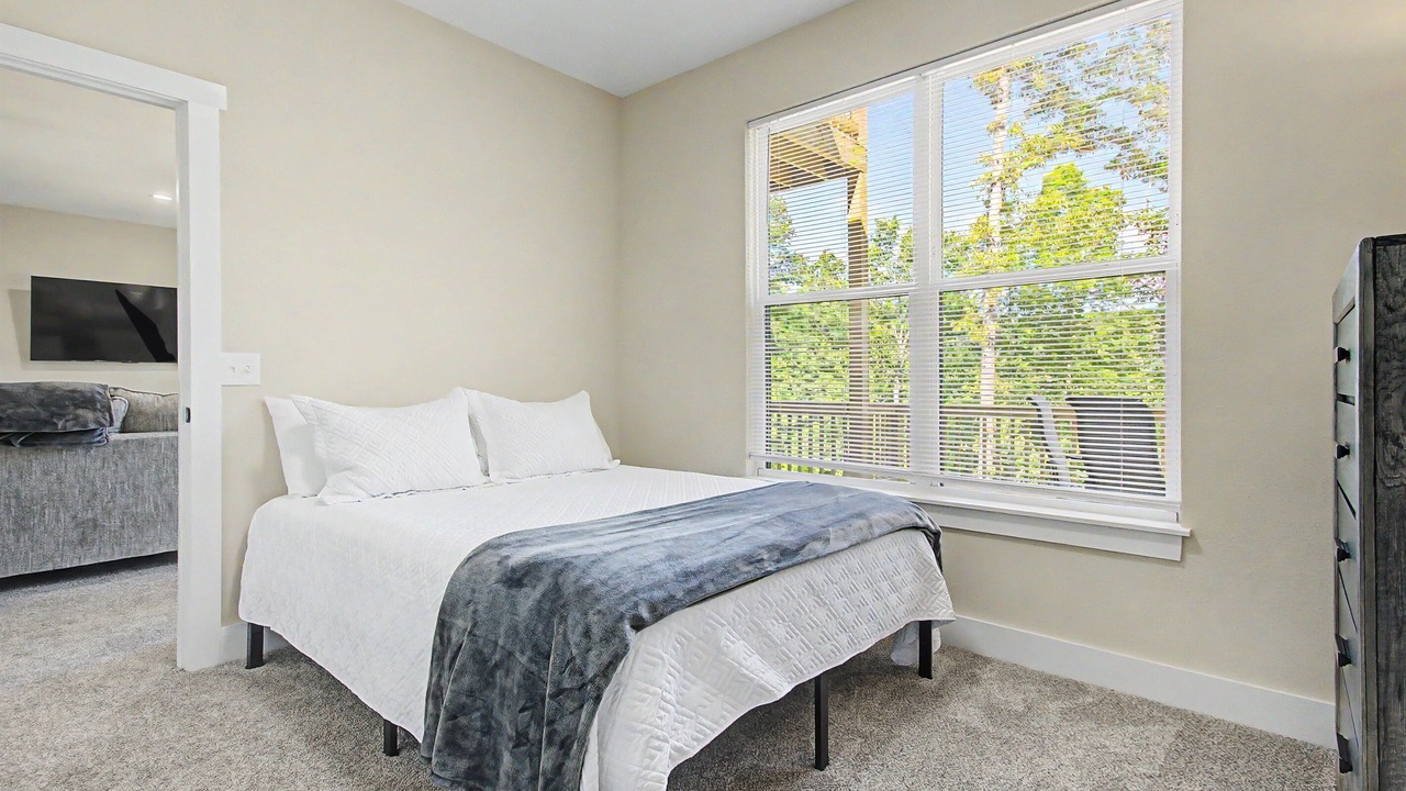 Photo of Bedroom in La Follette