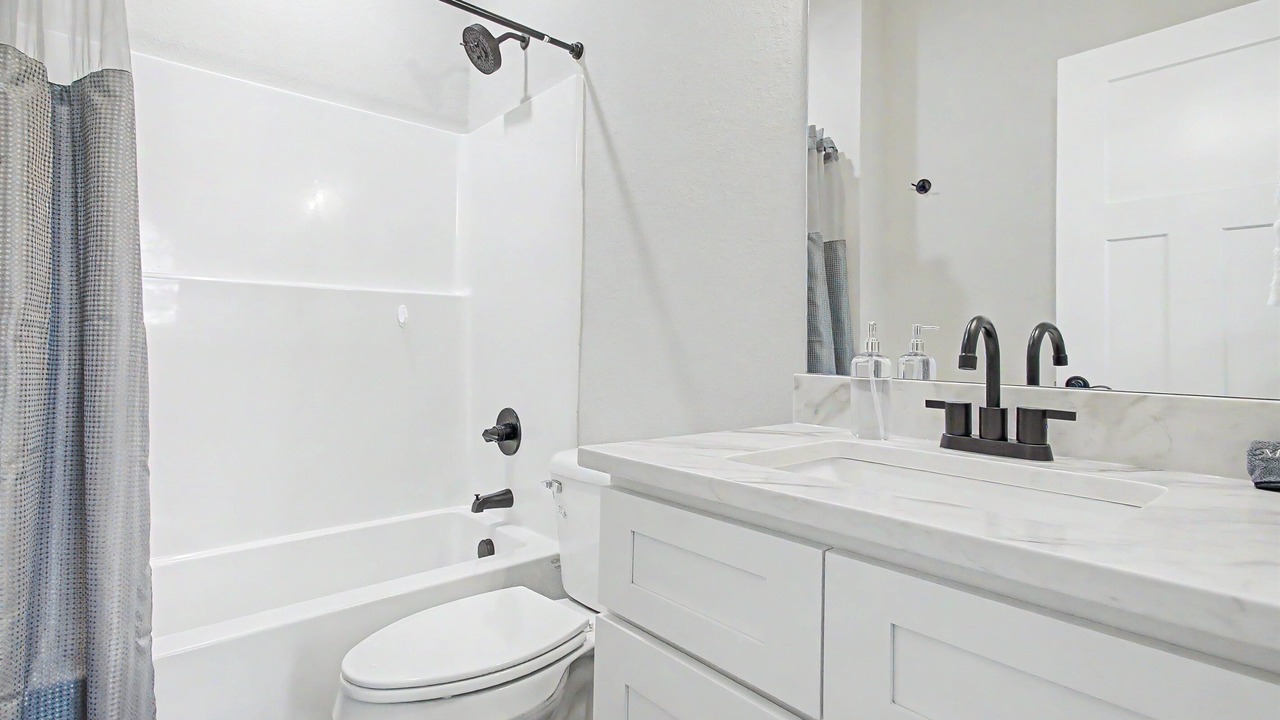 Photo of Bathroom in La Follette