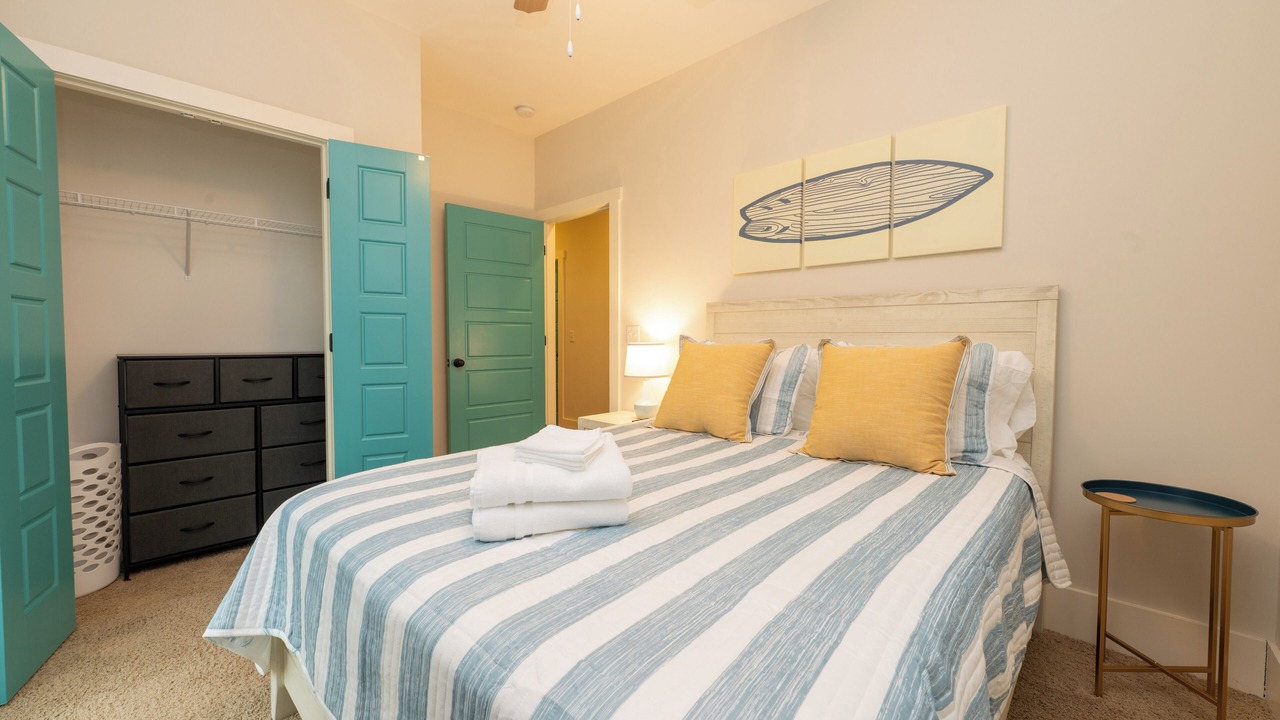 Photo of Bedroom in Wilmington Beach
