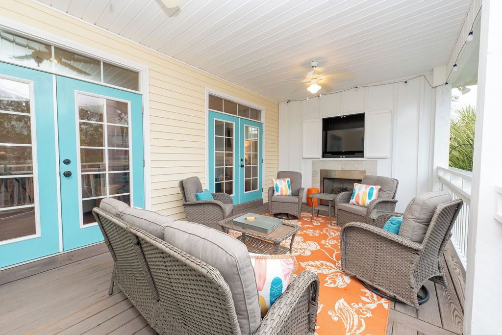 Photo of Patio Balcony in Wilmington Beach