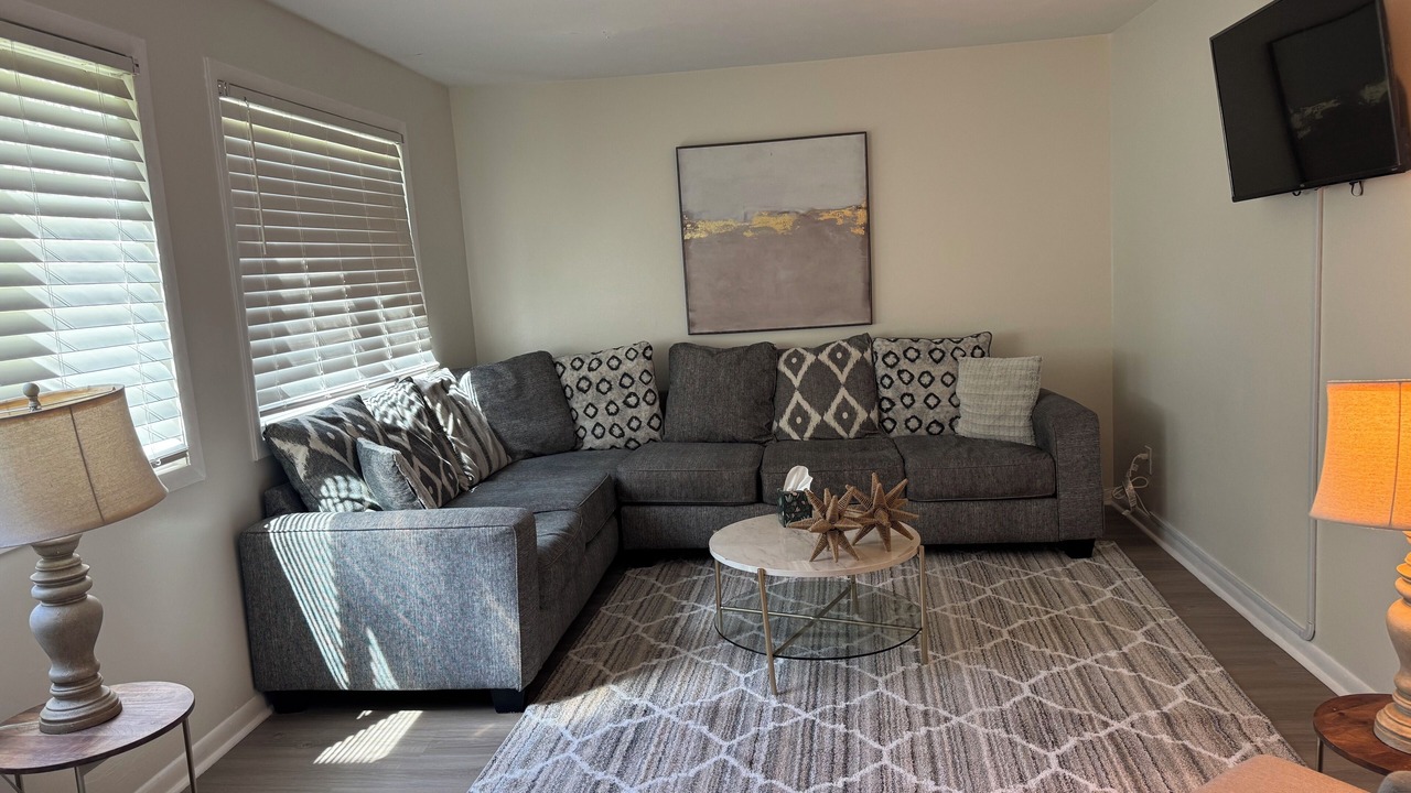 Photo of Livingroom in Travelers Rest