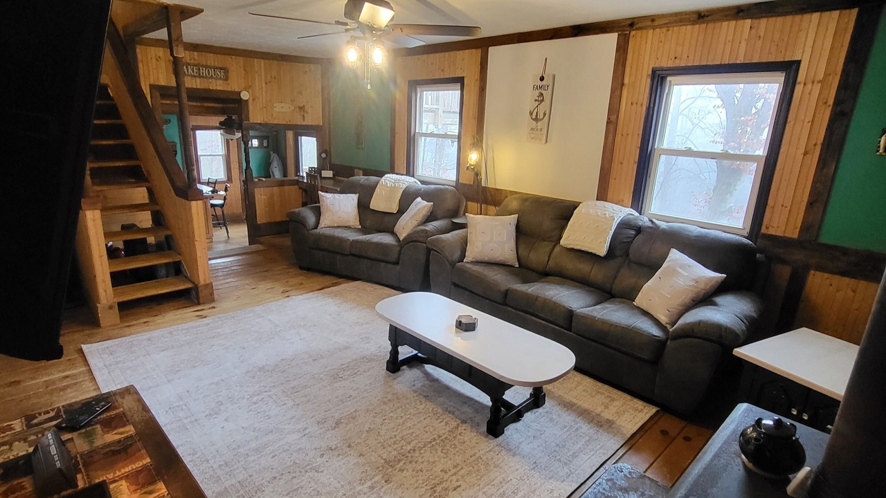 Photo of Livingroom in La Follette