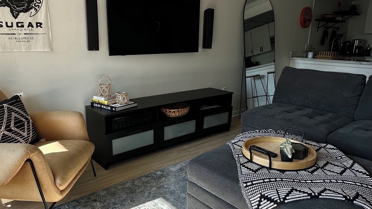 Photo of Livingroom in Downtown Knoxville
