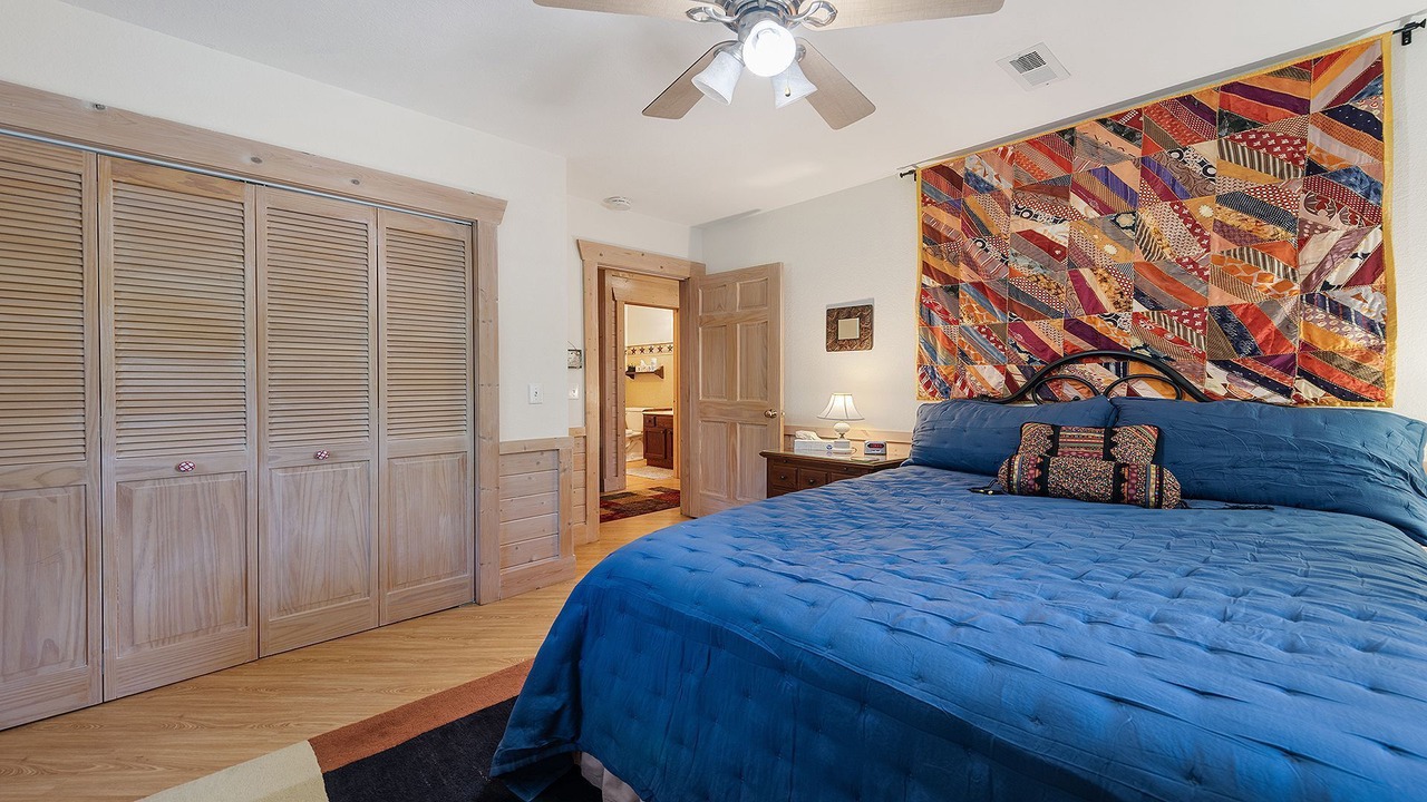 Photo of Bedroom in Maggie Valley