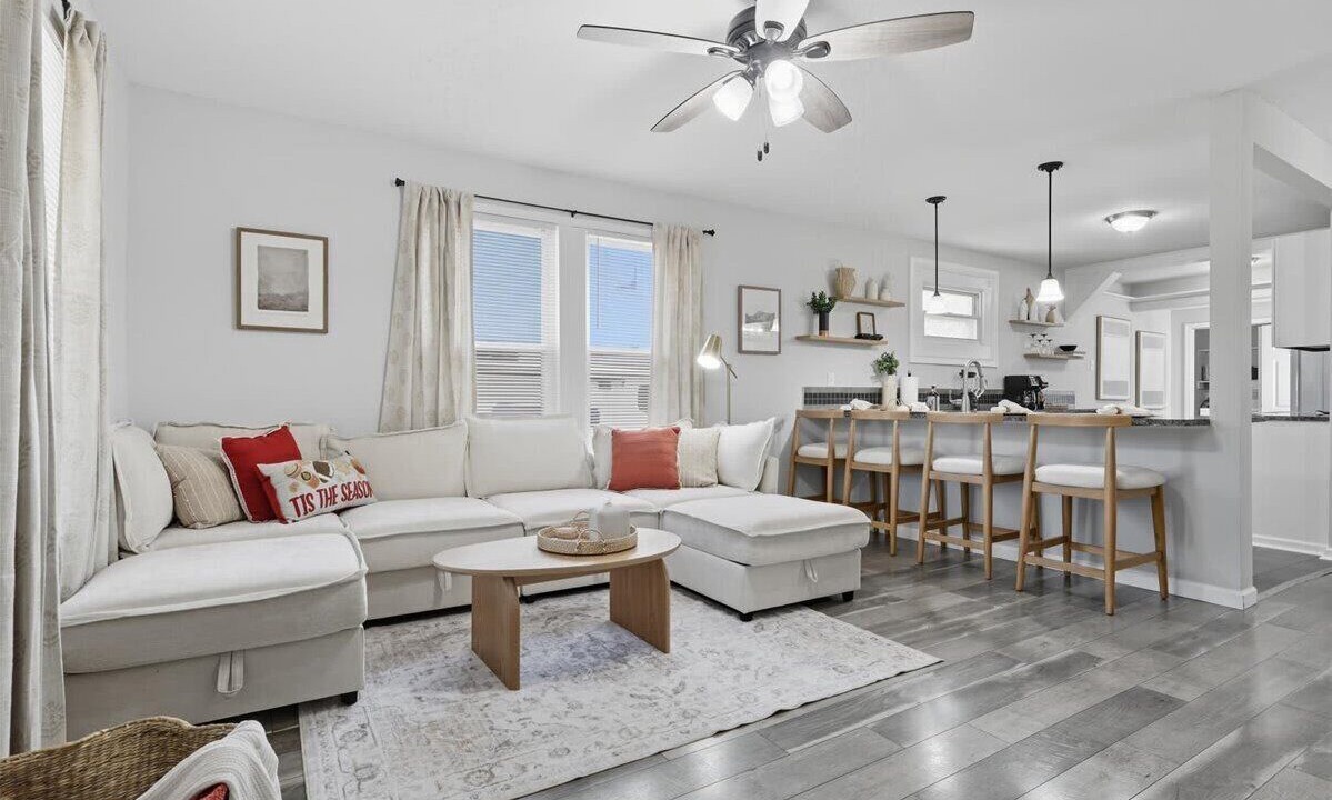 Photo of Livingroom in Alcoa