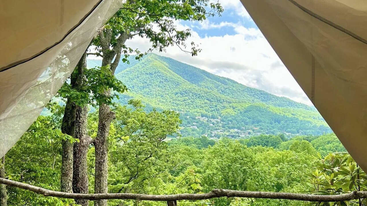 Photo of Patio Balcony in Waynesville