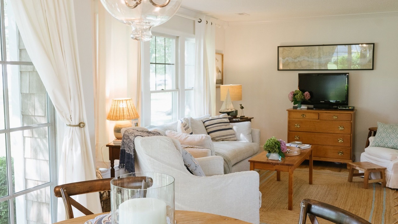 Photo of Livingroom in Morattico