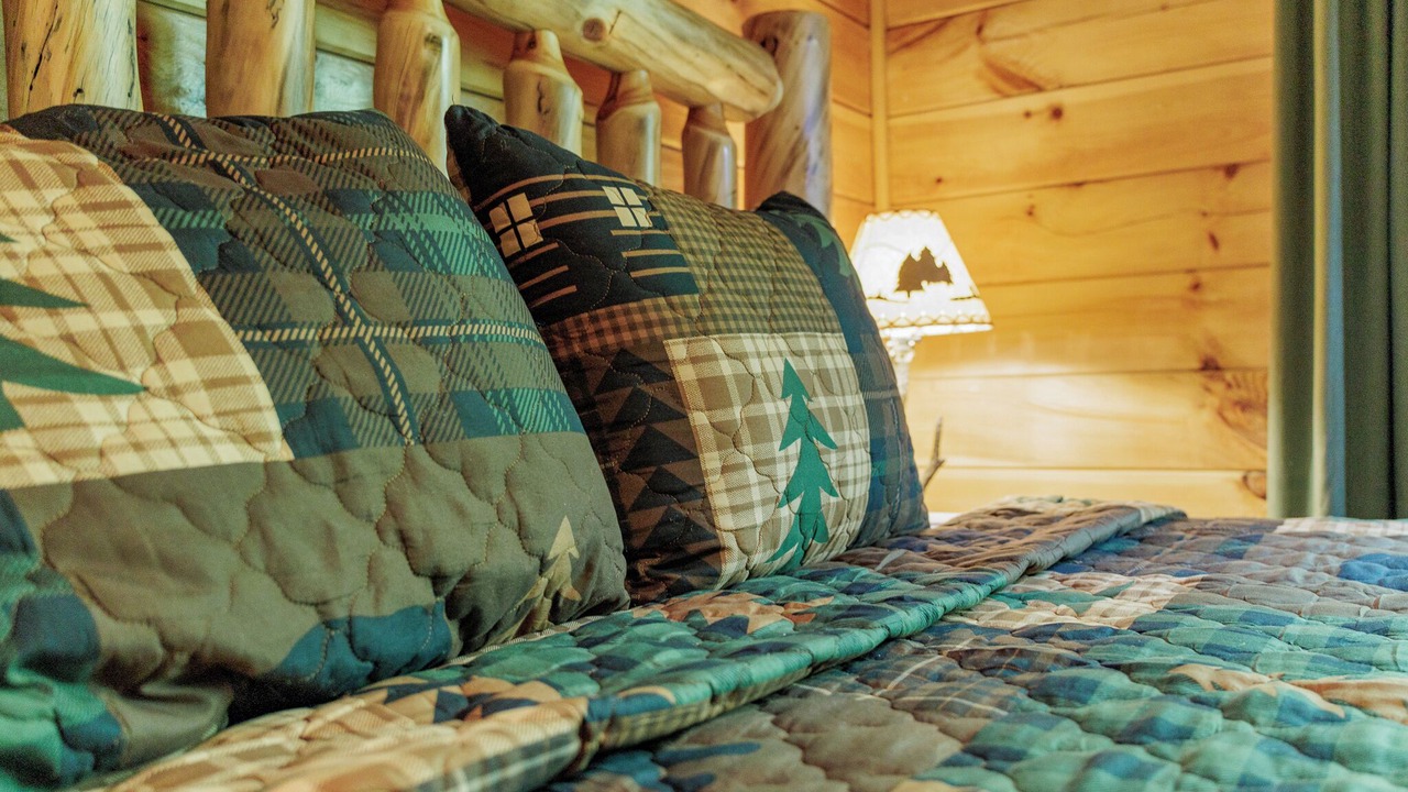 Photo of Bedroom in Black Bear Falls