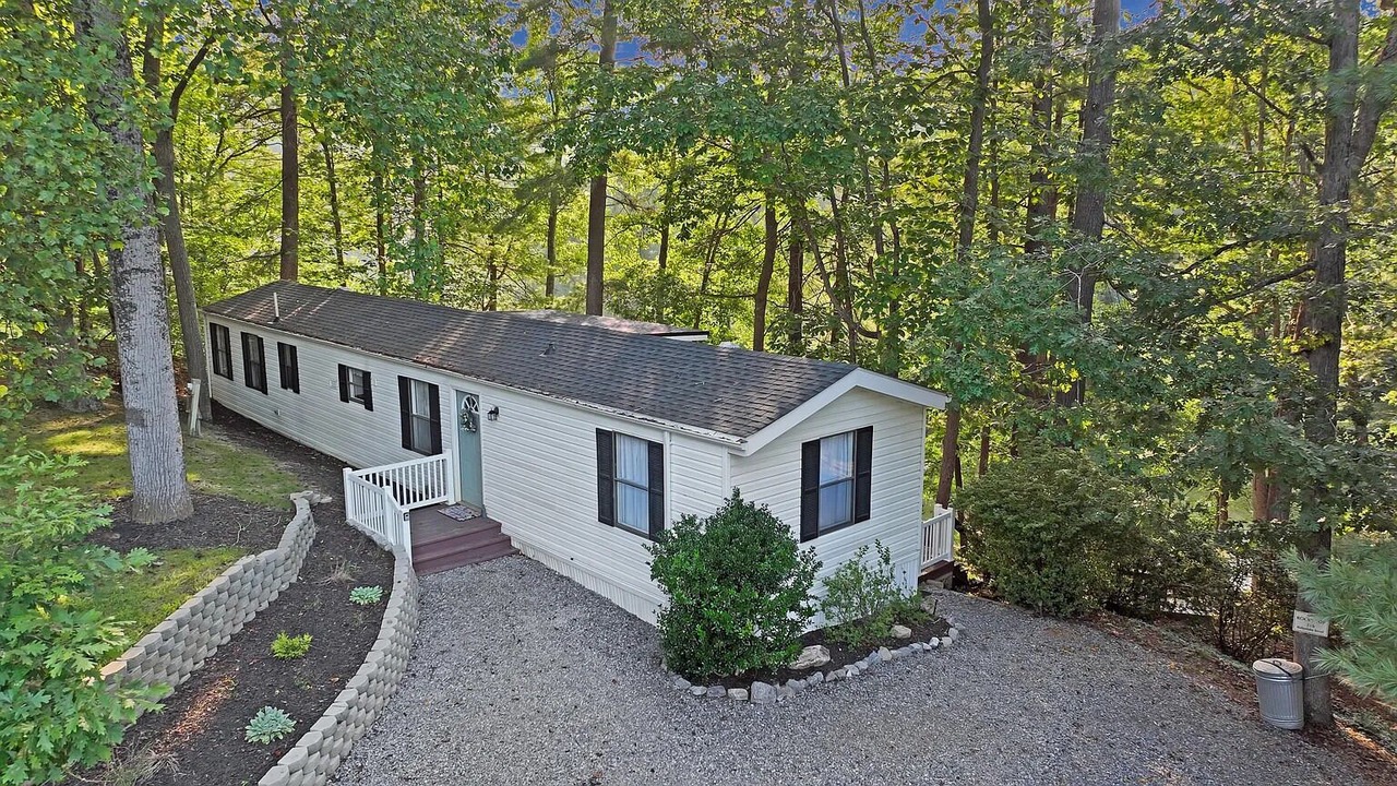 Photo of Outdoor in Goodview