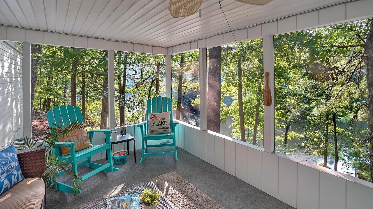Photo of Patio Balcony in Goodview