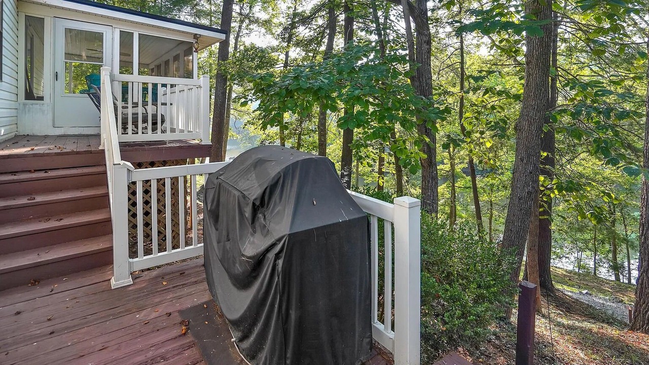 Photo of Patio Balcony in Goodview
