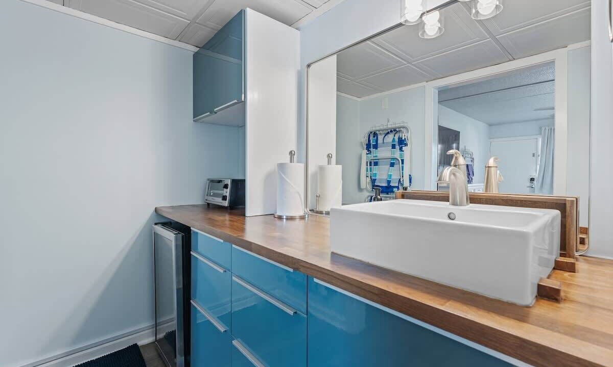 Photo of Bathroom in Airlie