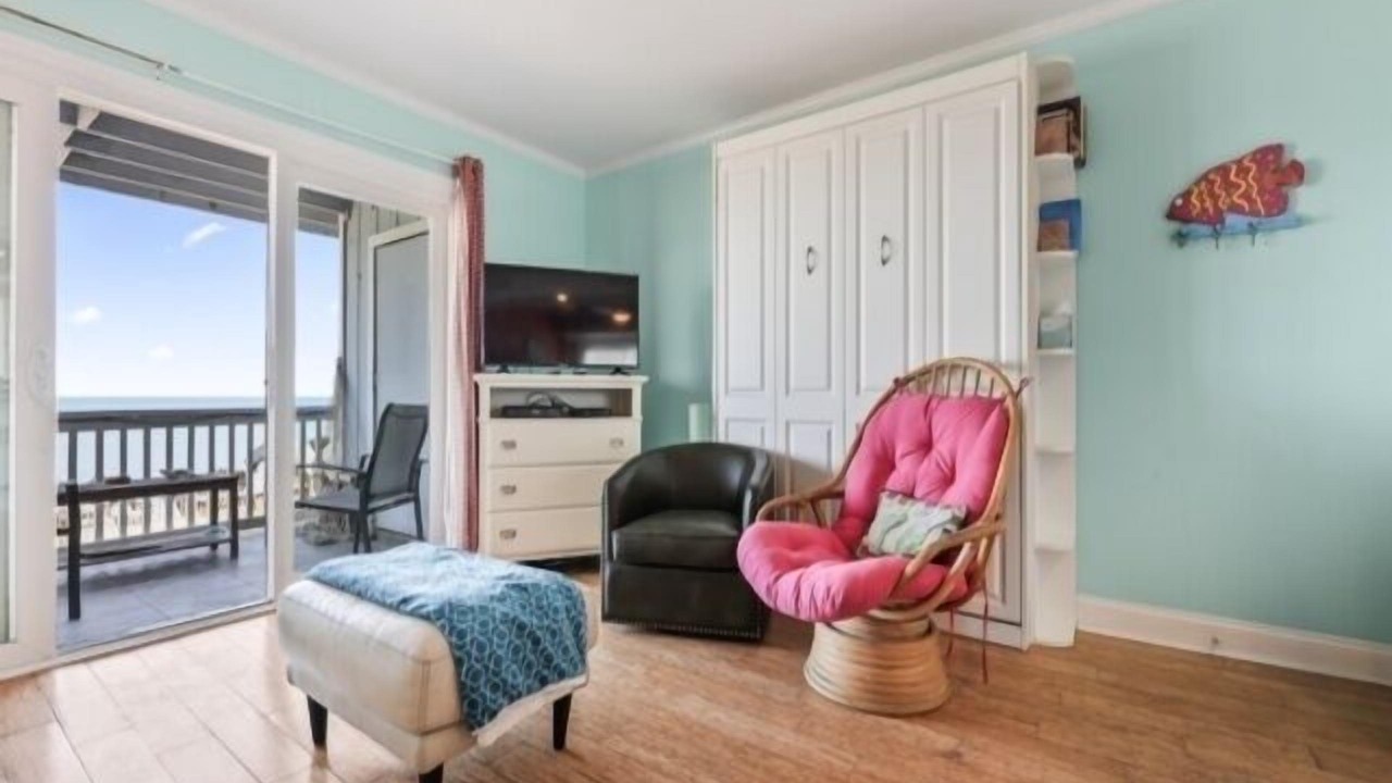 Photo of Bedroom in North Carolina Coast