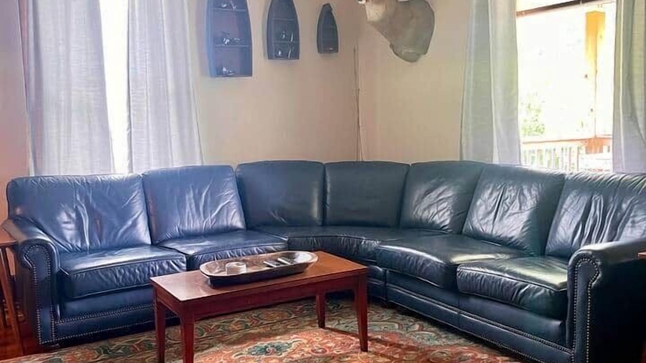 Photo of Livingroom in Meadow Bridge