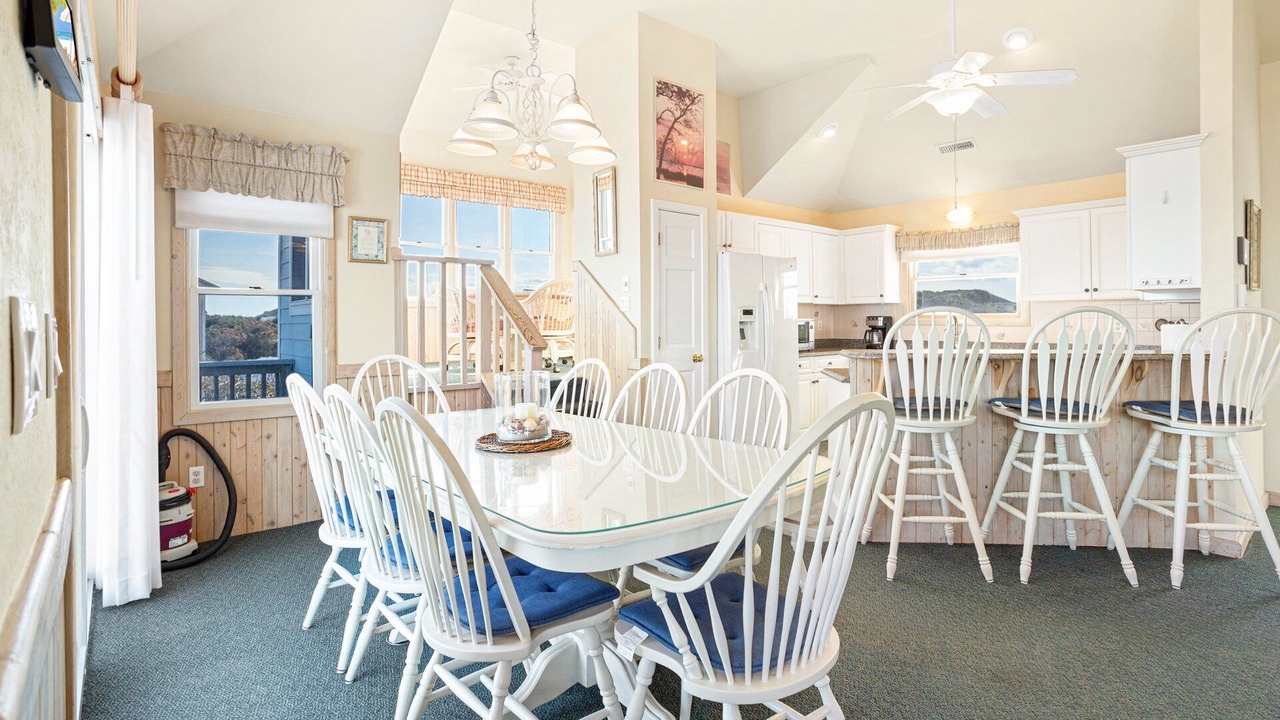 Photo of Others in Whalehead Beach