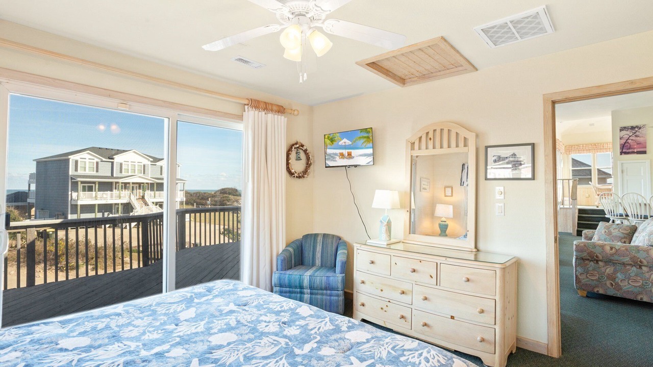 Photo of Others in Whalehead Beach