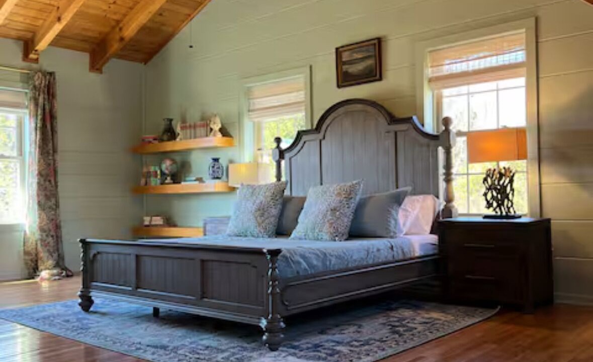 Photo of Bedroom in Mills River